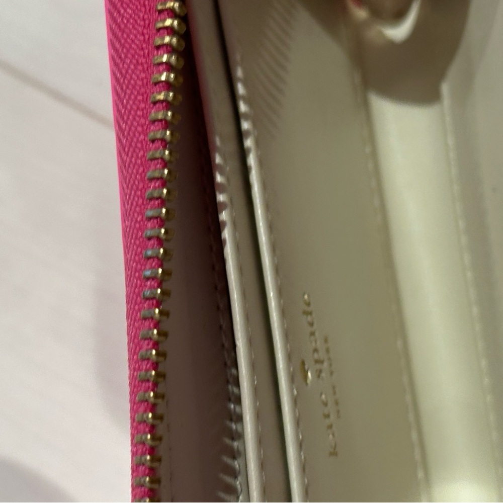 NEW - Kate Spade Pink Wristlet Wallet - Picture 8 of 8